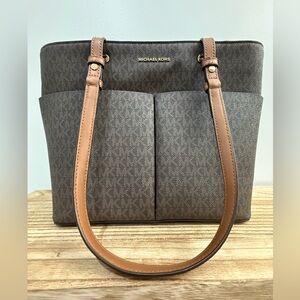 Michael Kors Bedford Medium Top Zip Pocket Tote Brown/Acorn One Size 30T